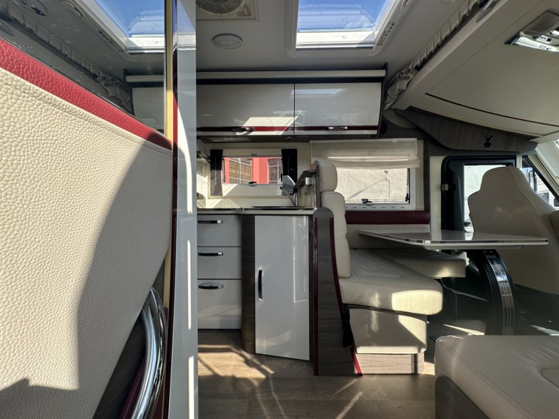 AUTOCARAVANA SEGONA MÀ MCLOUIS NEVIS 75