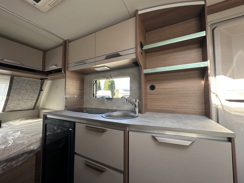 CARAVANA DE SEGONA MÀ KNAUS SPORT 420 QD