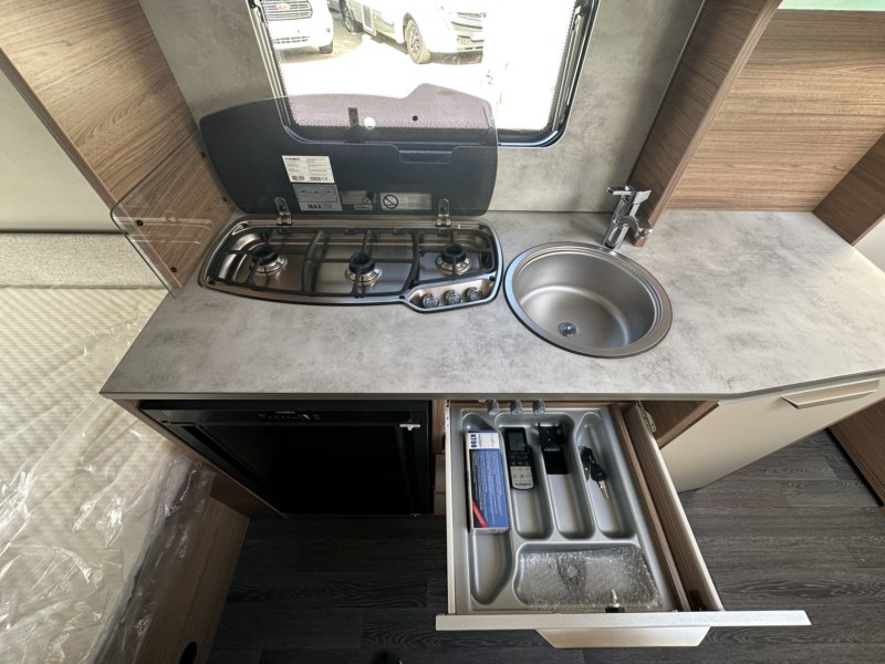 CARAVANA DE SEGONA MÀ KNAUS SPORT 420 QD