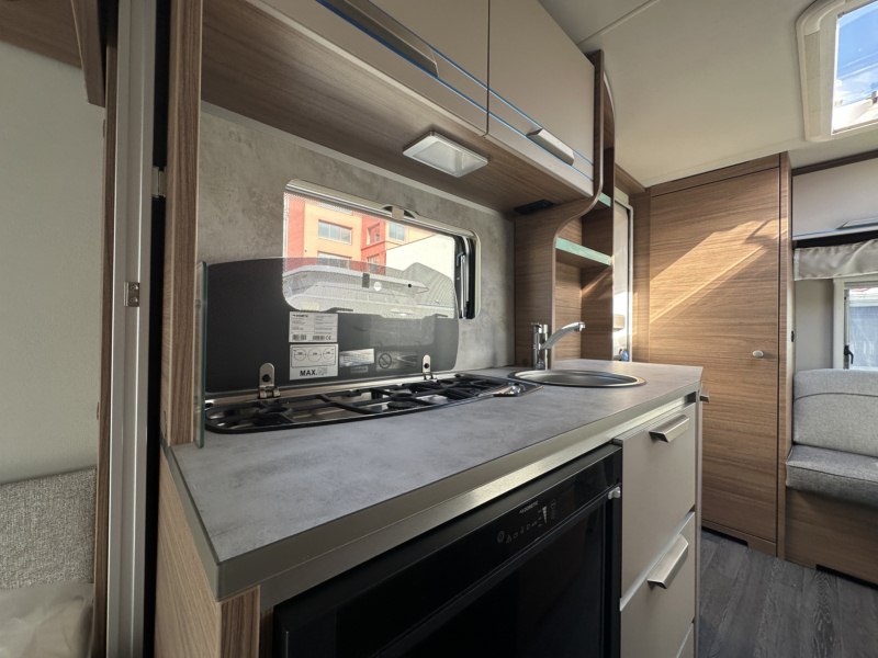 CARAVANA DE SEGONA MÀ KNAUS SPORT 420 QD