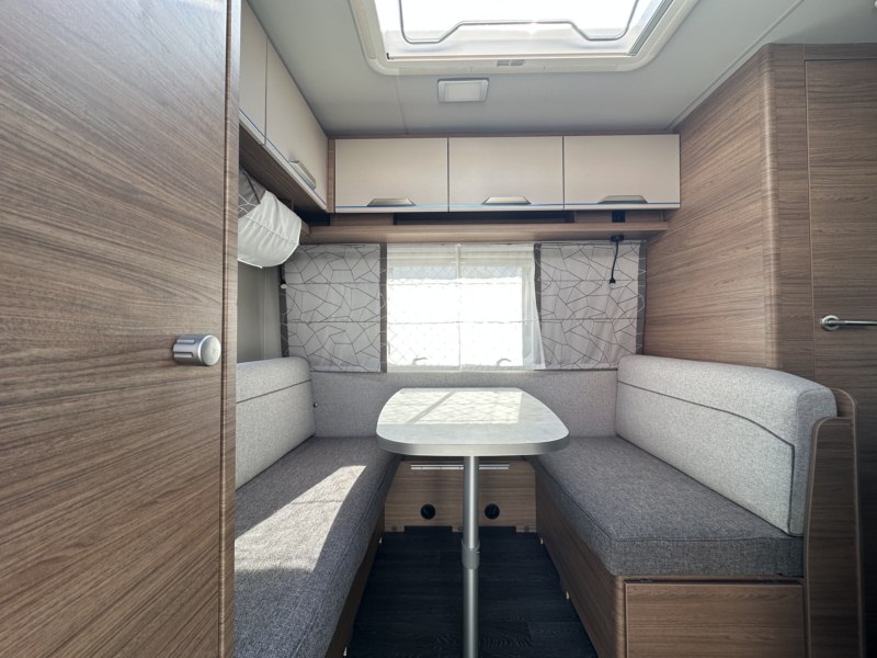 CARAVANA DE SEGONA MÀ KNAUS SPORT 420 QD