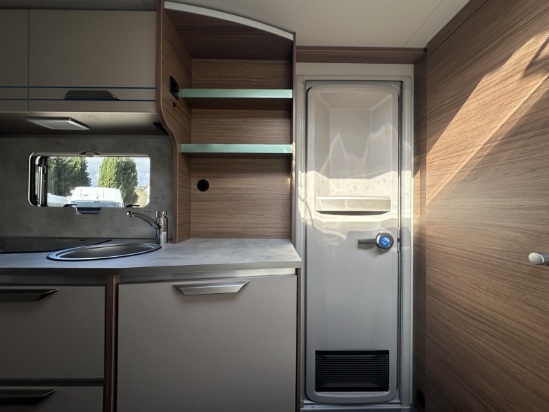 CARAVANA DE SEGONA MÀ KNAUS SPORT 420 QD