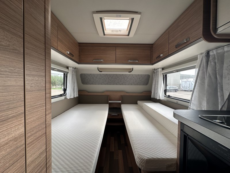 CARAVANA SEGUNDA MANO WEINSBERG CARAONE 480 EU