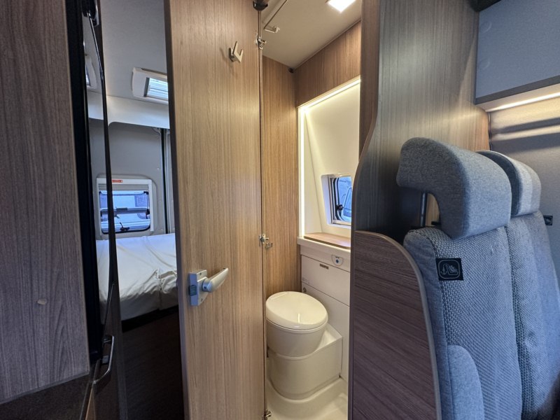 CAMPER SEGUNDA MANO WEINSBERG CARABUS 600 DQ