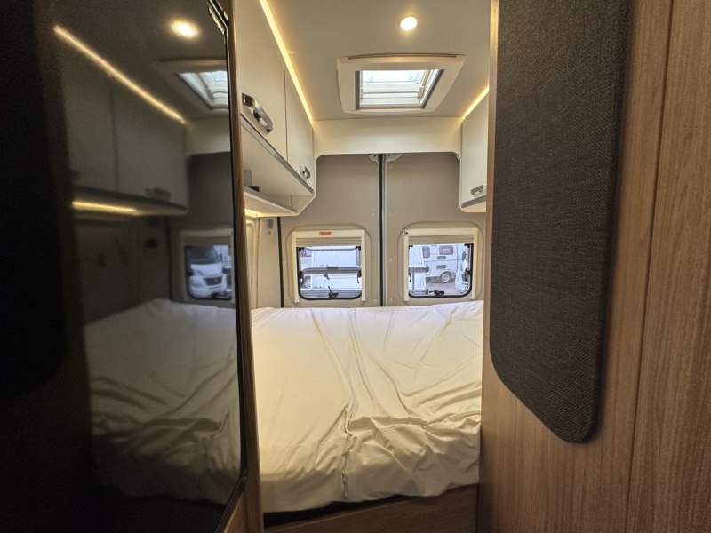 CAMPER SEGUNDA MANO WEINSBERG CARABUS 600 DQ