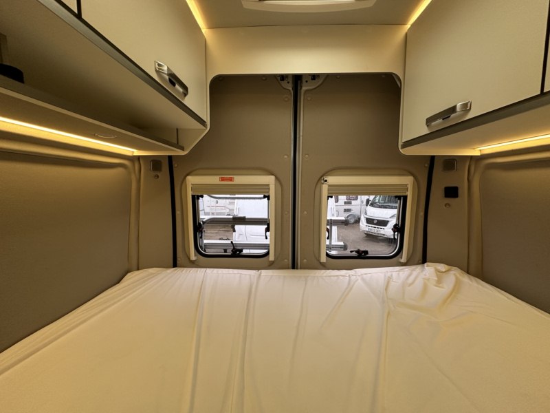 CAMPER SEGUNDA MANO WEINSBERG CARABUS 600 DQ