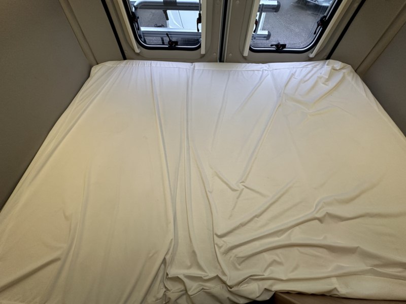 CAMPER SEGUNDA MANO WEINSBERG CARABUS 600 DQ